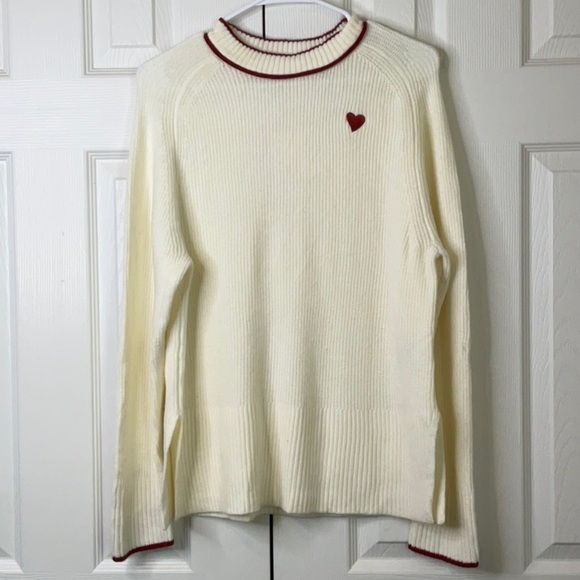 A New Day Crew Neck Pullover Red Heart Various Sizes - Picture 5 of 9